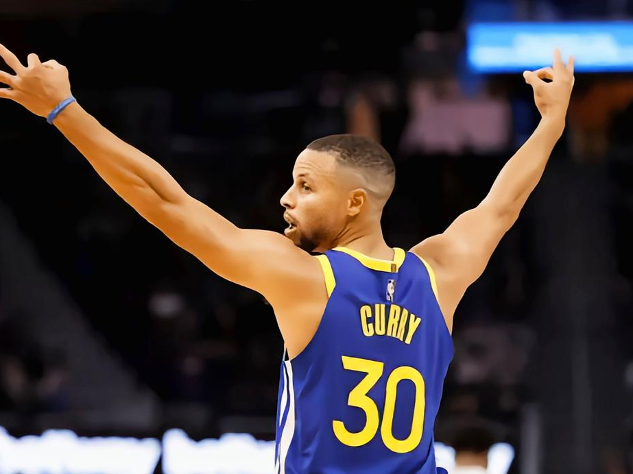 勇士取得大胜，全队发挥出色