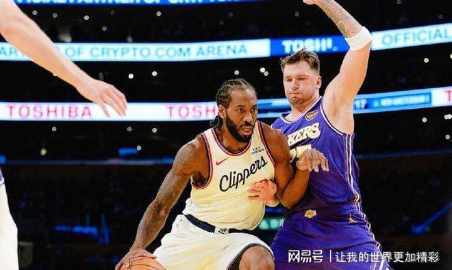 公牛完胜江苏队，东契奇扛起全队