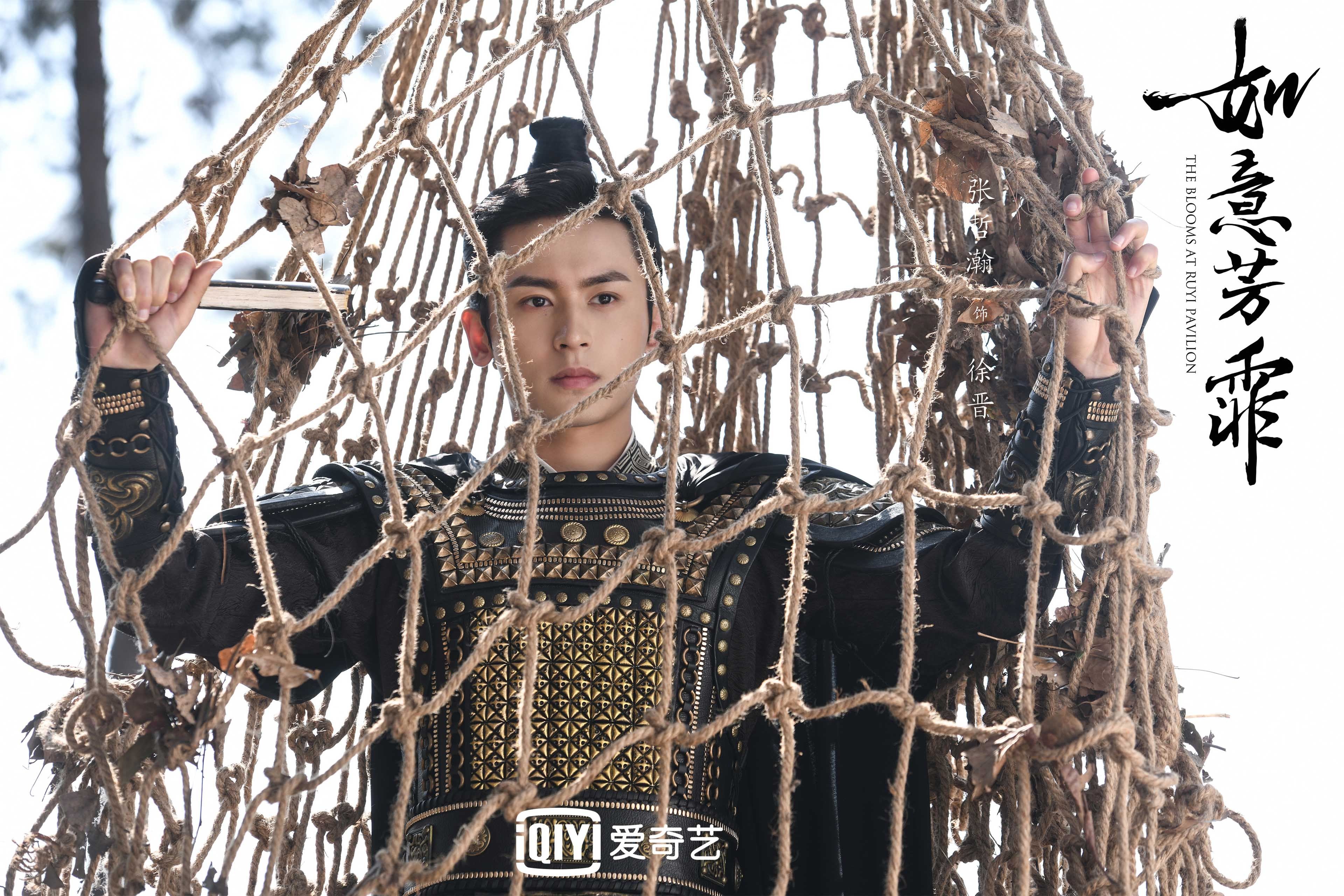 足球双线，当贝林厄姆刷新历史的夜晚，摩纳哥将厄瓜多尔淘汰出局